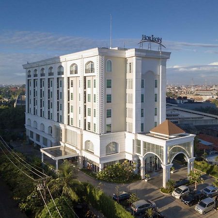 Horison Ciledug Jacarta Exterior foto