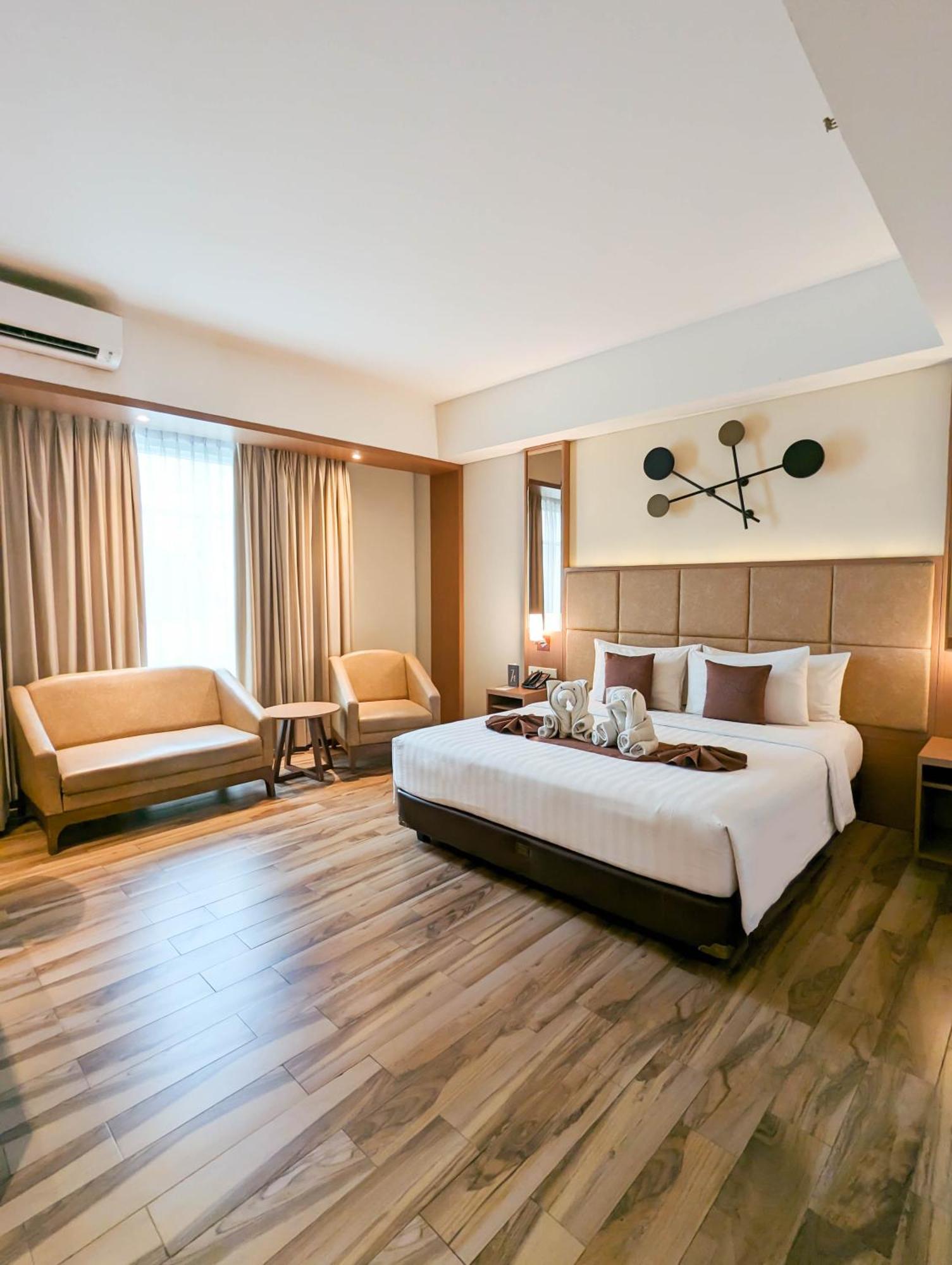 Horison Ciledug Jacarta Exterior foto